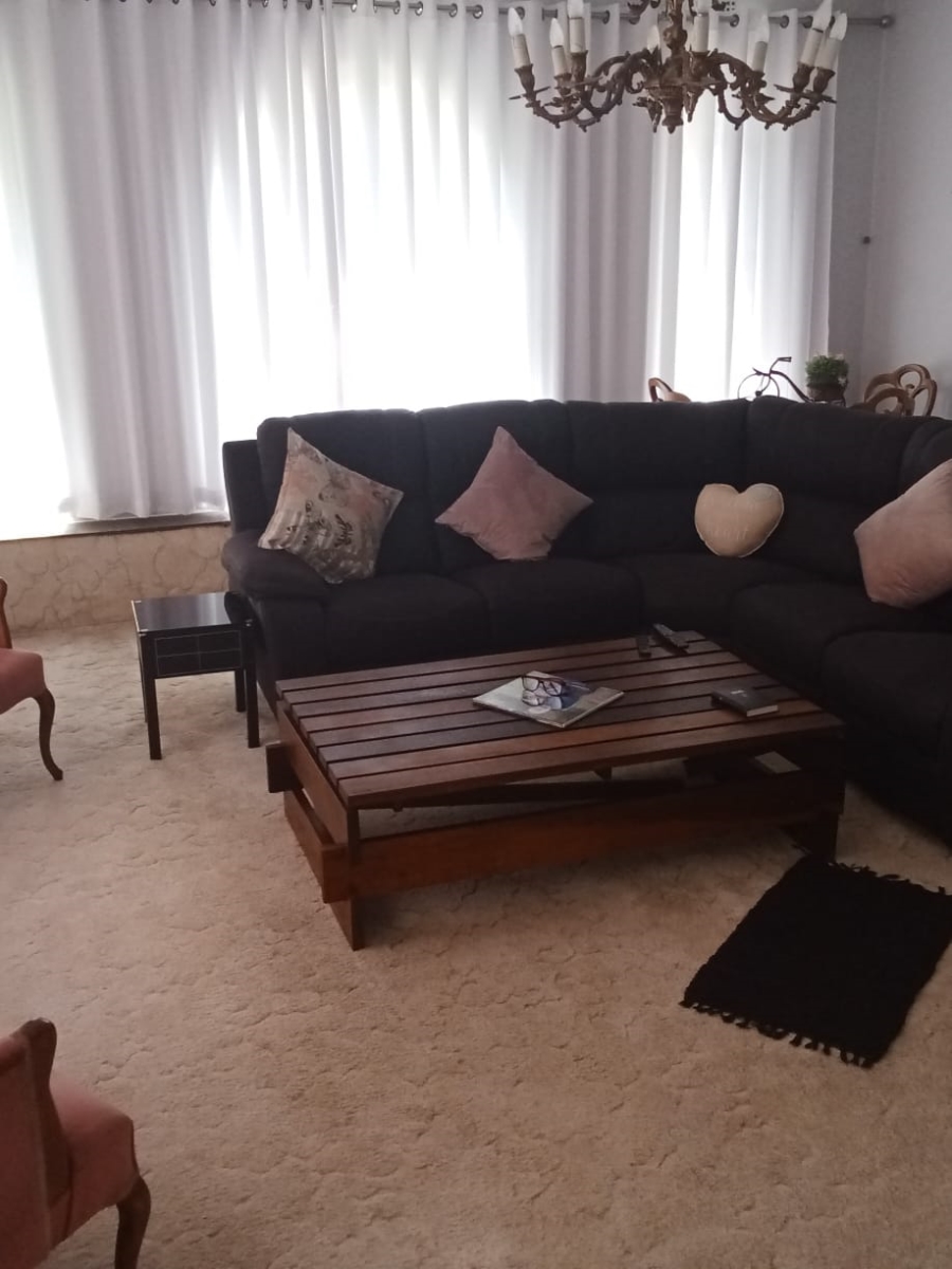 4 Bedroom Property for Sale in Bishops Bay Free State